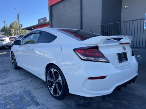 More photos of 2014 Honda Civic Si w/Summer Tires w/Navi at Crown Auto Gallery, CA