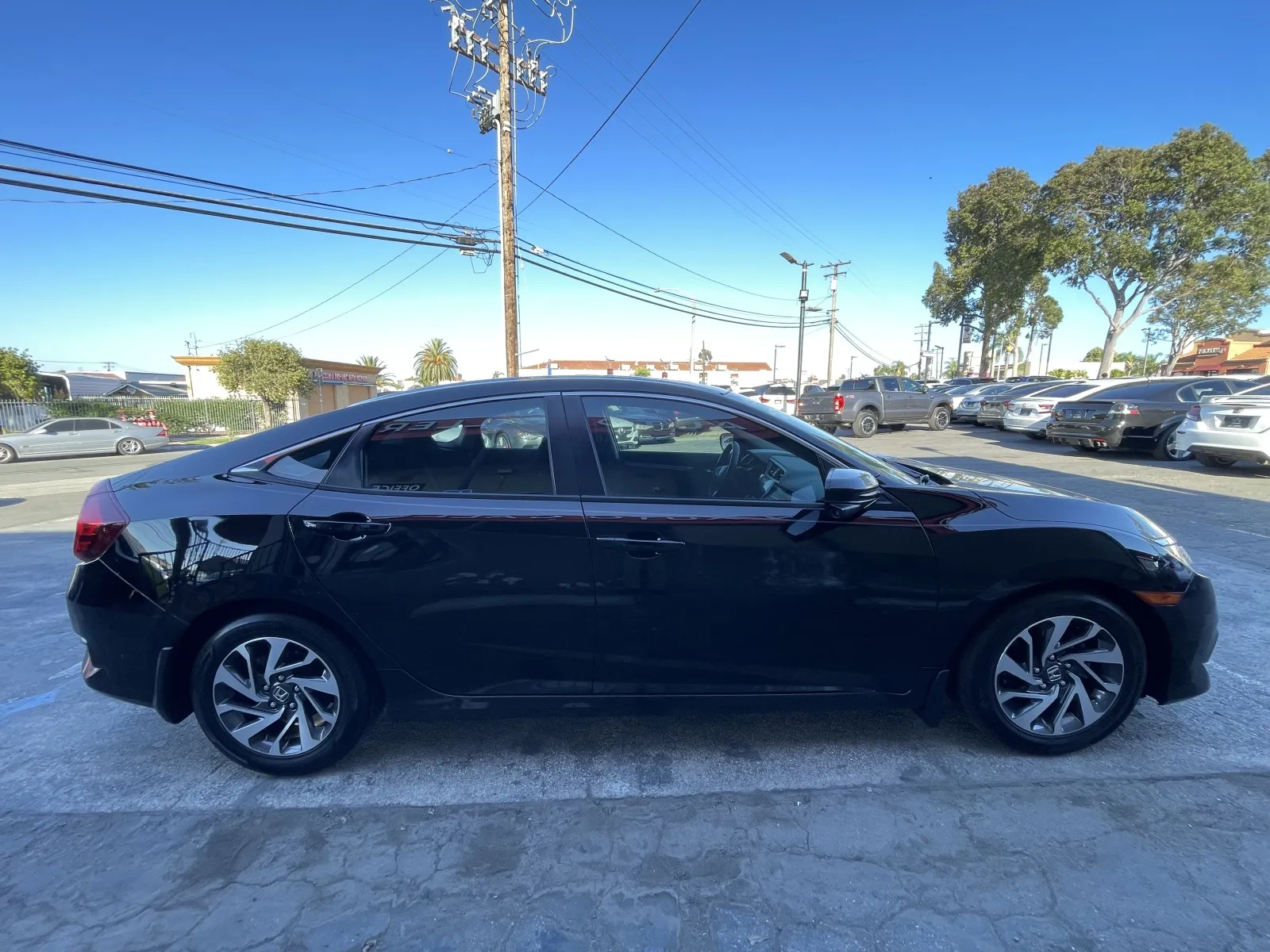 More photos of 2016 Honda Civic EX at Crown Auto Gallery, CA