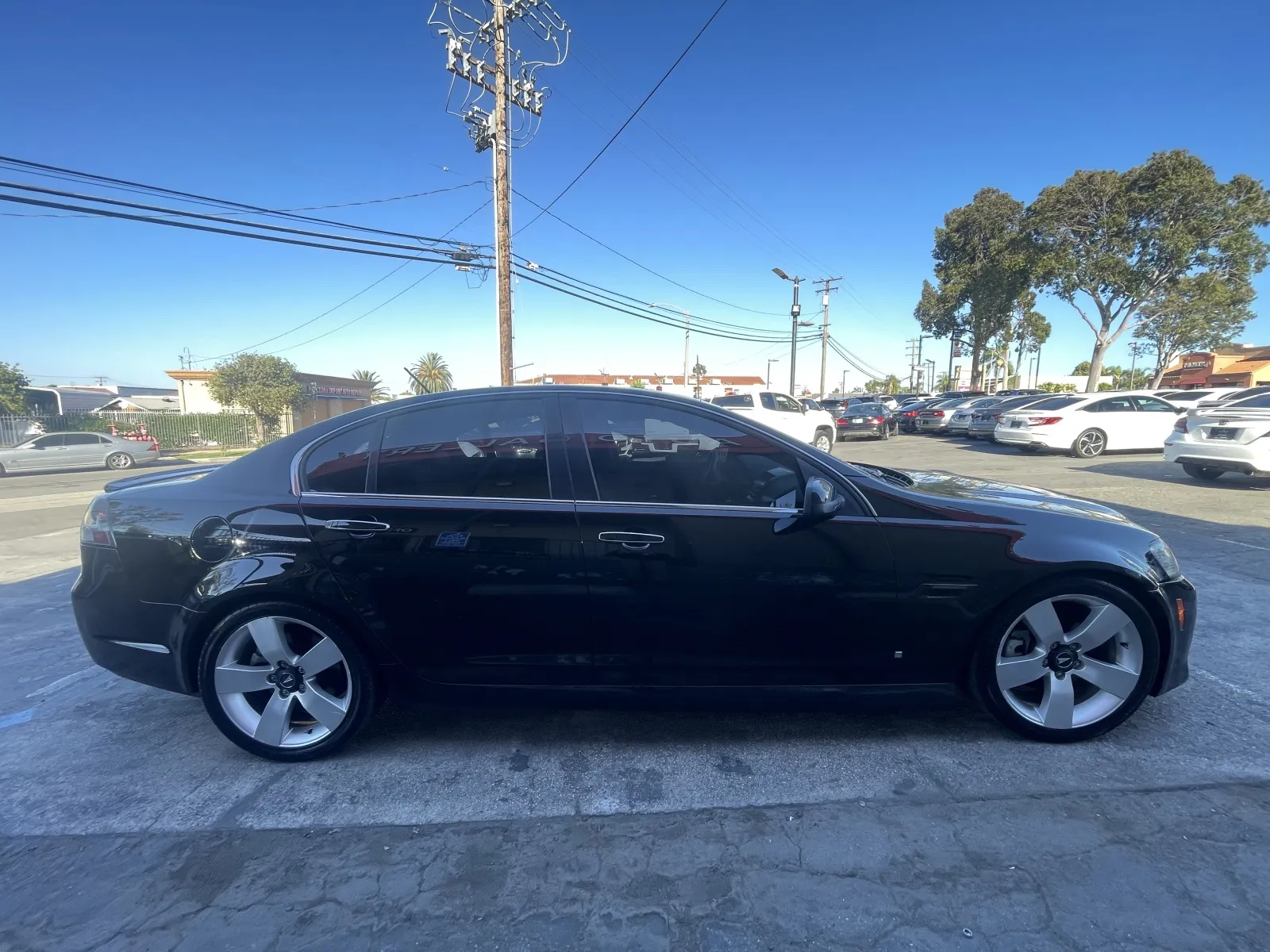 More photos of 2009 Pontiac G8 GT at Crown Auto Gallery, CA