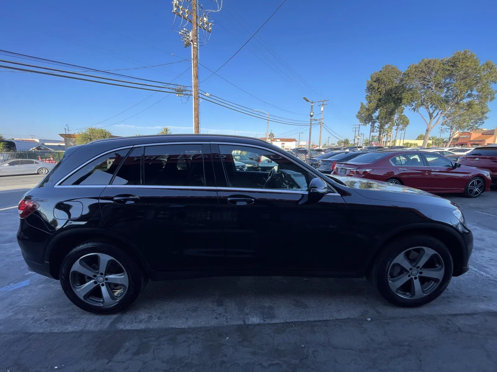 More photos of 2017 Mercedes-Benz GLC 300 at Crown Auto Gallery, CA