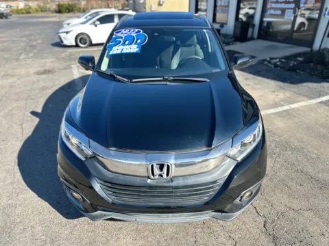 More photos of 2022 HONDA HR-V EX at Pro Auto Finance, IN