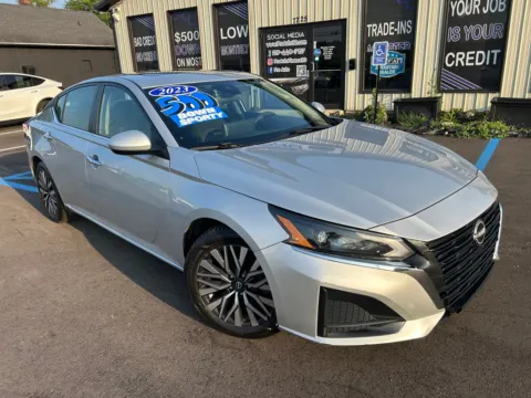 Photos of 2023 NISSAN ALTIMA 2.5 SV for sale in Crown Point, IN at Pro Auto Finance