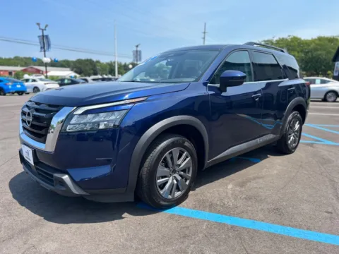 More photos of 2025 NISSAN PATHFINDER SV at Pro Auto Finance, IN