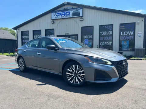 Gray 2025 NISSAN ALTIMA 2.5 SV for sale in Crown Point, IN