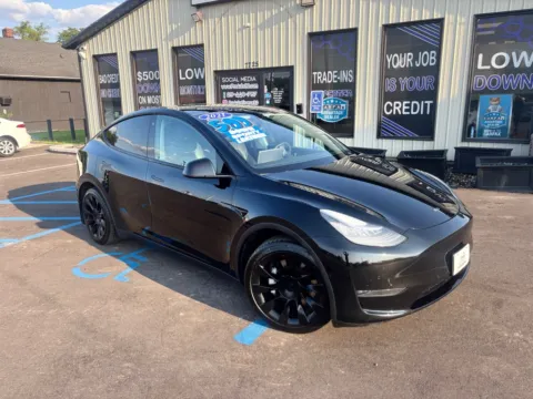Photos of 2021 TESLA MODEL Y LONG RANGE for sale in Crown Point, IN at Pro Auto Finance