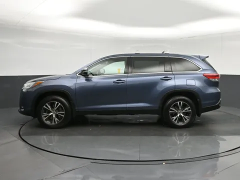 More photos of 2019 Toyota Highlander LE at Sullivan Auto Trading Norfolk, VA