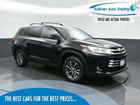 Black 2019 Toyota Highlander XLE for sale in Norfolk, VA