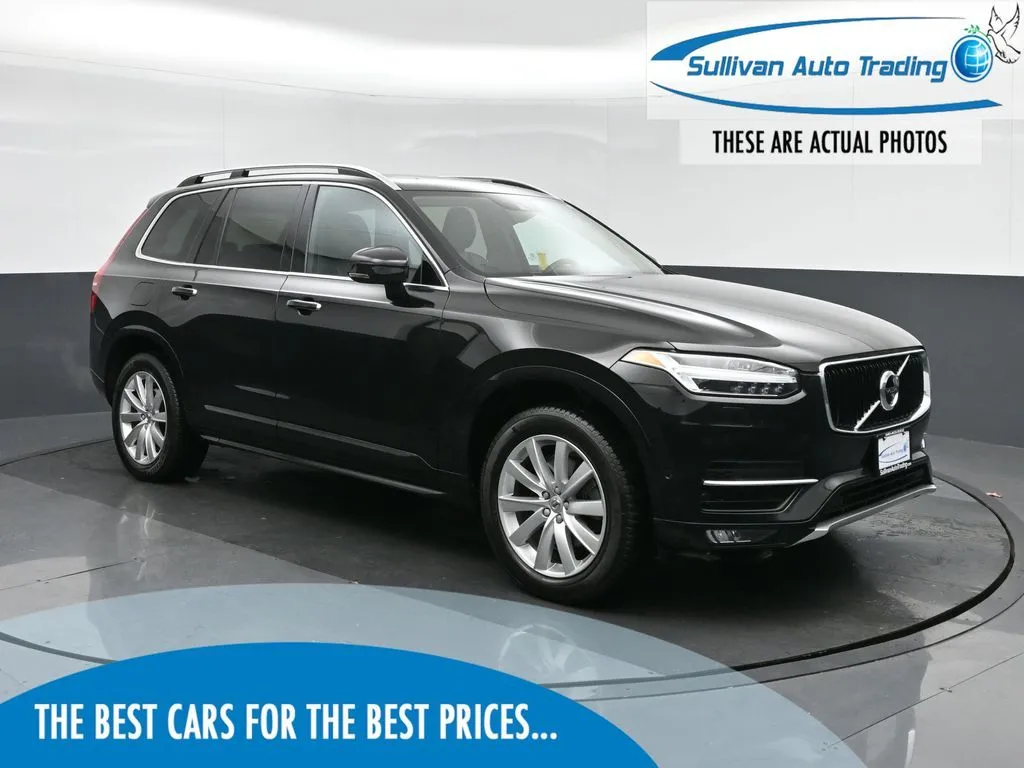 2019 Volvo XC90 T6 Momentum AWD's photo