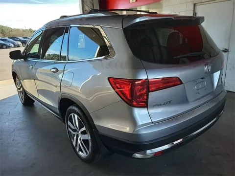 More photos of 2016 Honda Pilot Elite at Sullivan Auto Trading Norfolk, VA