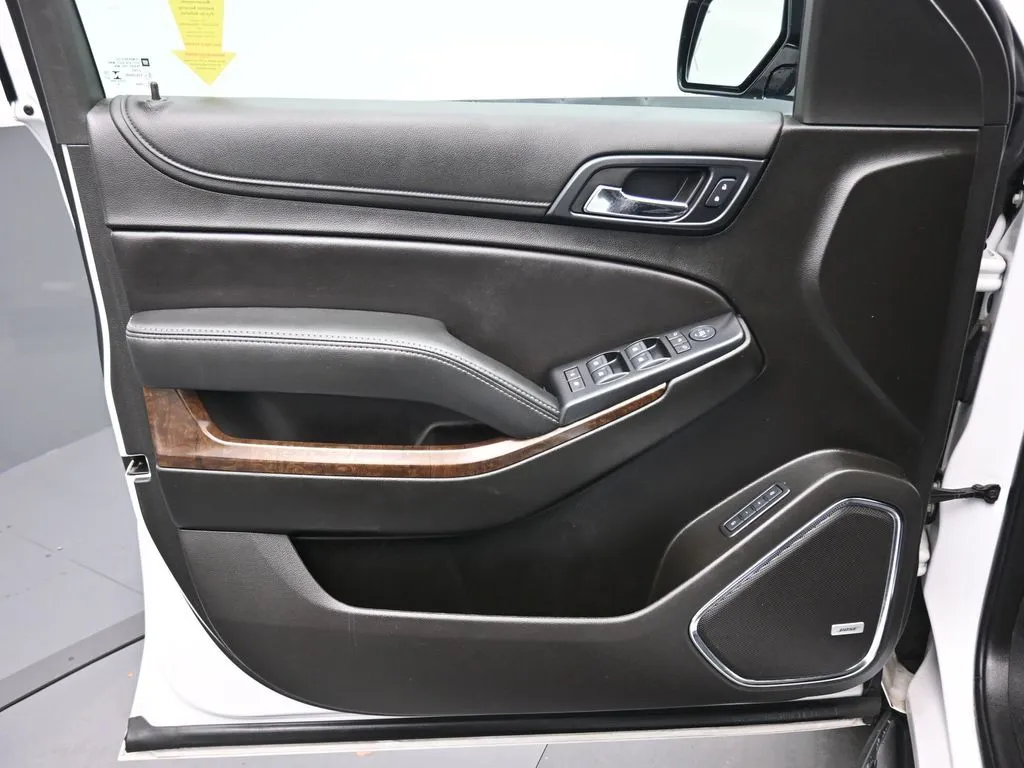 2019 Chevrolet Tahoe LT - Photo 9