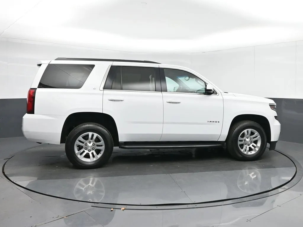 2019 Chevrolet Tahoe LT - Photo 8