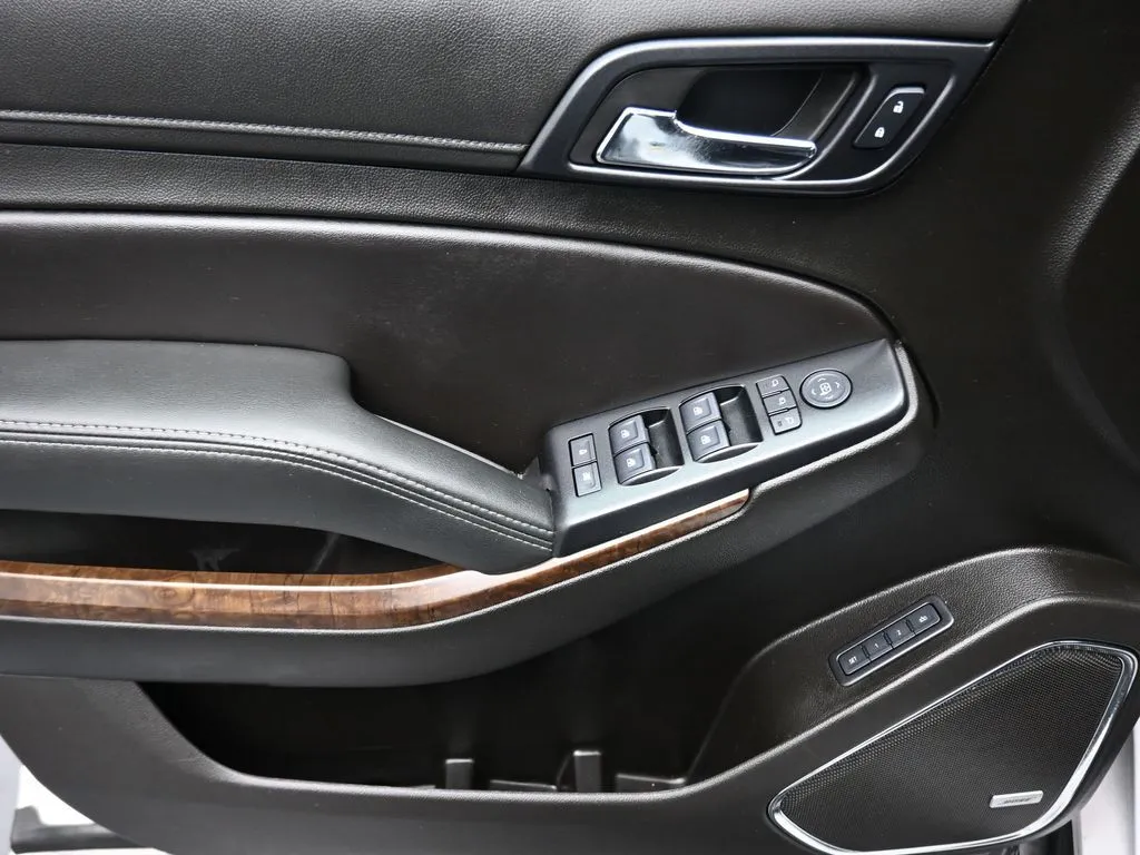 2019 Chevrolet Tahoe LT - Photo 10