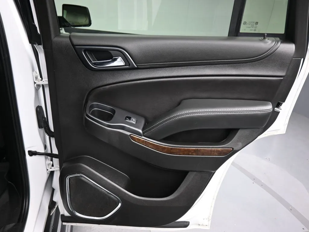 2019 Chevrolet Tahoe LT - Photo 39
