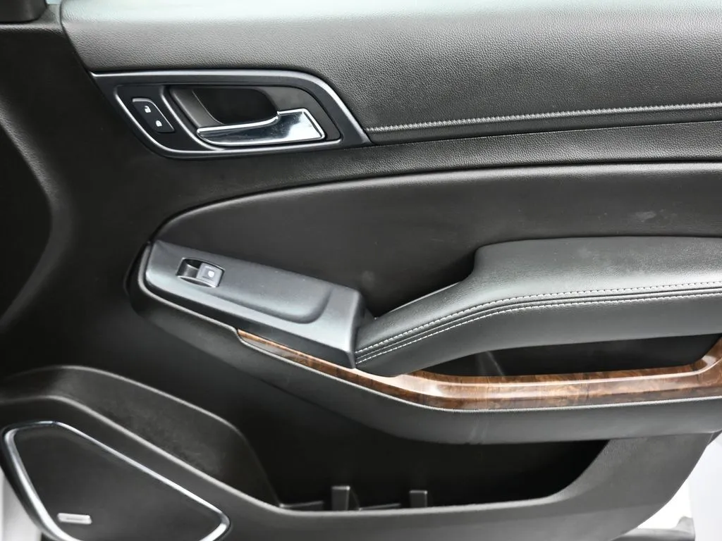 2019 Chevrolet Tahoe LT - Photo 47