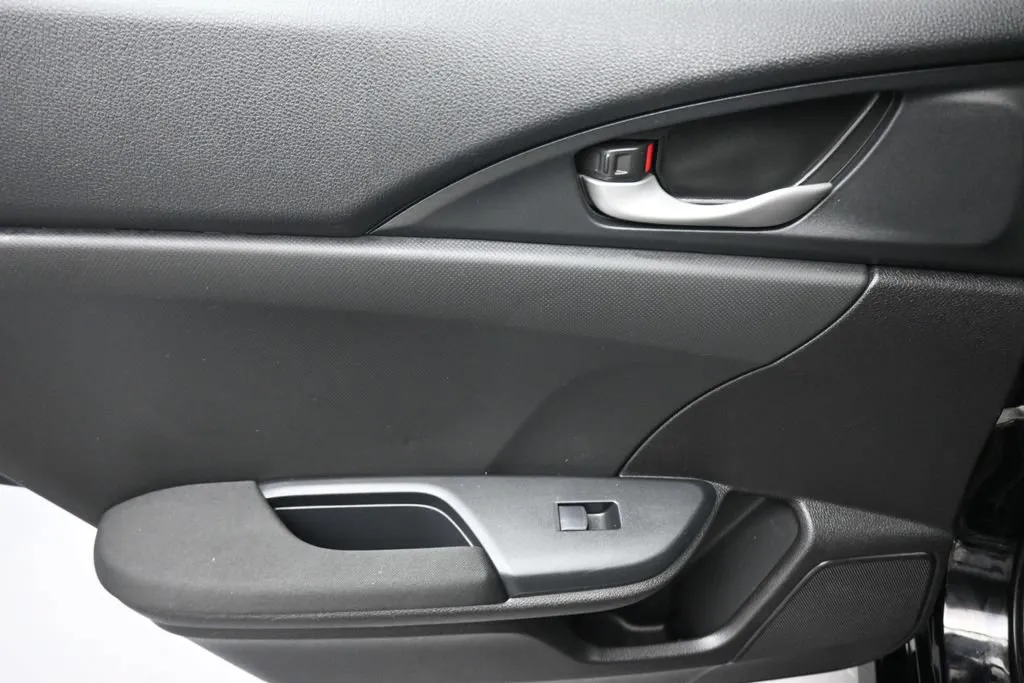 2020 Honda Civic Hatchback LX - Photo 28