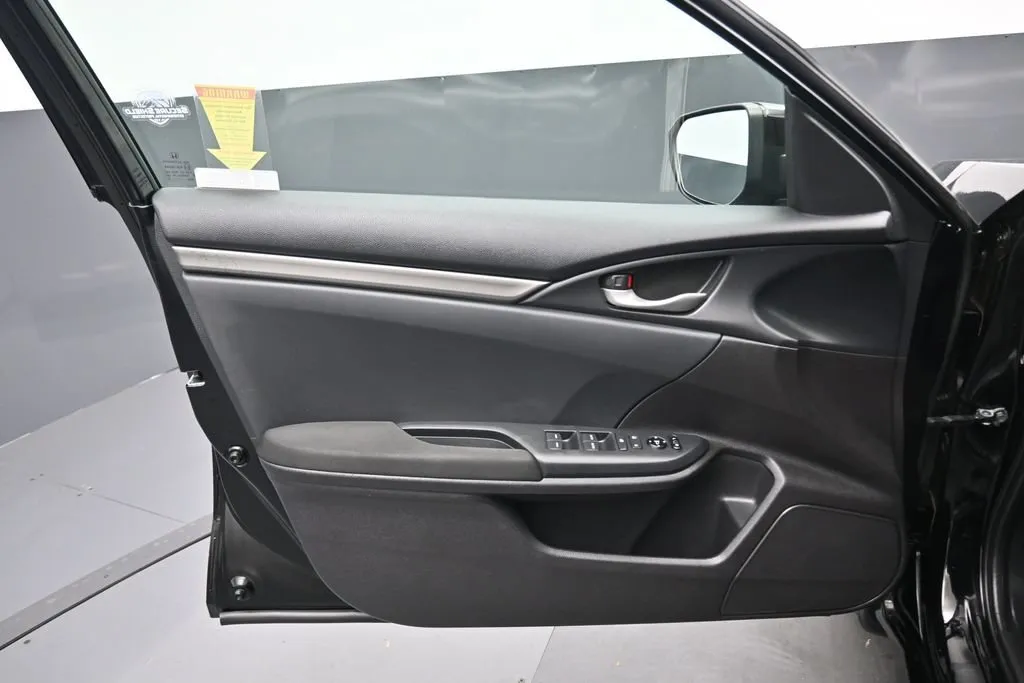 2020 Honda Civic Hatchback LX - Photo 9
