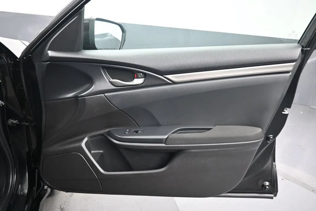 2020 Honda Civic Hatchback LX - Photo 34