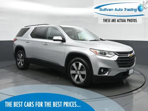 Silver 2019 Chevrolet Traverse 3LT for sale in Norfolk, VA