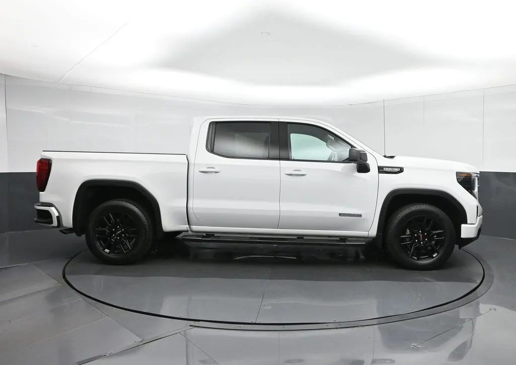 2022 GMC Sierra 1500 Elevation - Photo 8