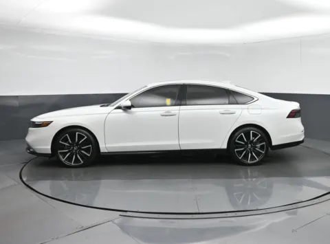 More photos of 2023 Honda Accord Hybrid Touring at Sullivan Auto Trading Norfolk, VA