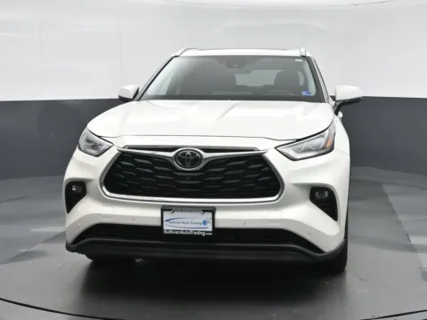 Photos of 2021 Toyota Highlander Limited for sale in Norfolk, VA at Sullivan Auto Trading Norfolk