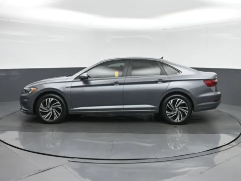 More photos of 2020 Volkswagen Jetta SEL Premium at Sullivan Auto Trading Norfolk, VA