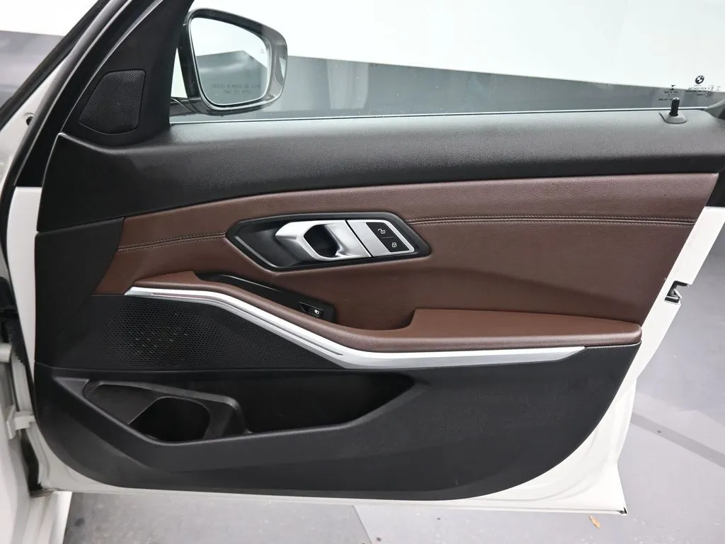 2019 BMW 3 Series 330i - Photo 39