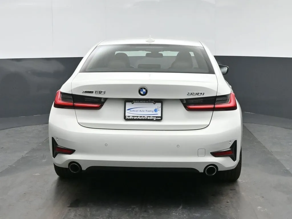 2019 BMW 3 Series 330i - Photo 6