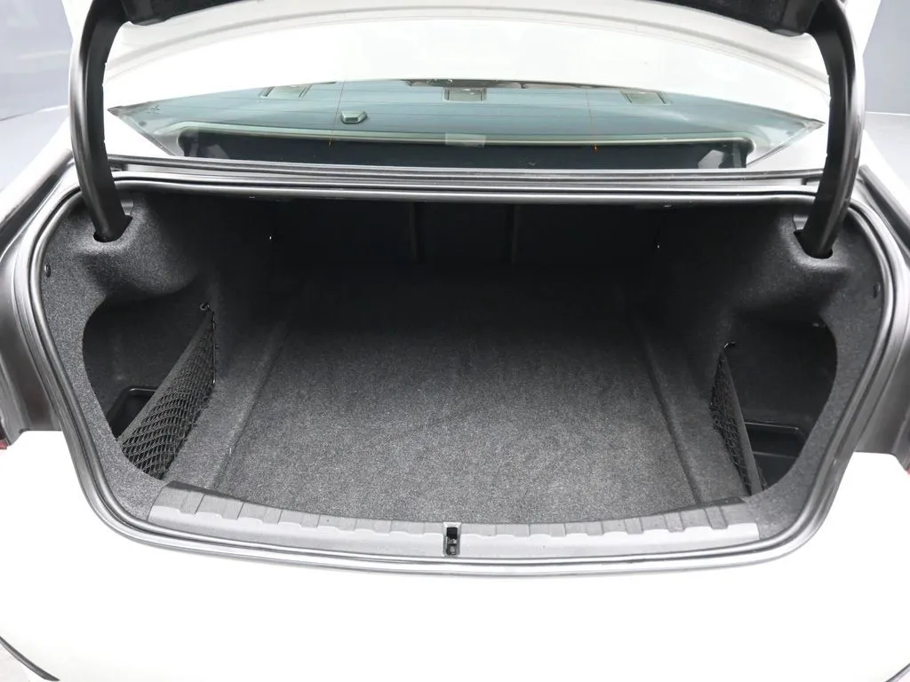 2019 BMW 3 Series 330i - Photo 44
