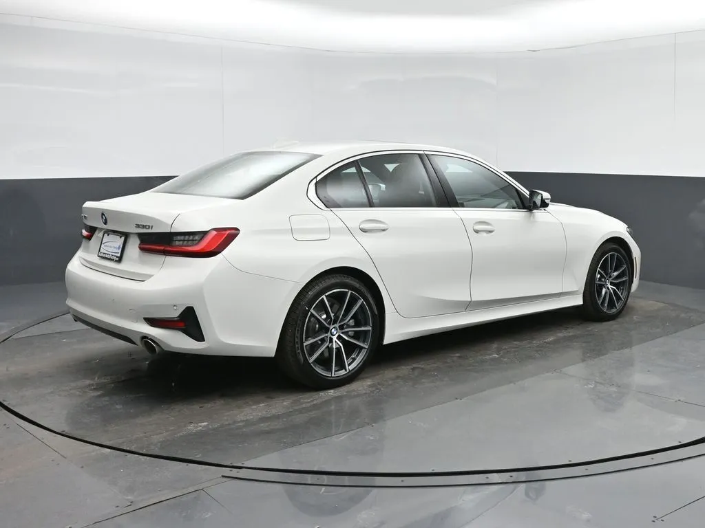 2019 BMW 3 Series 330i - Photo 7