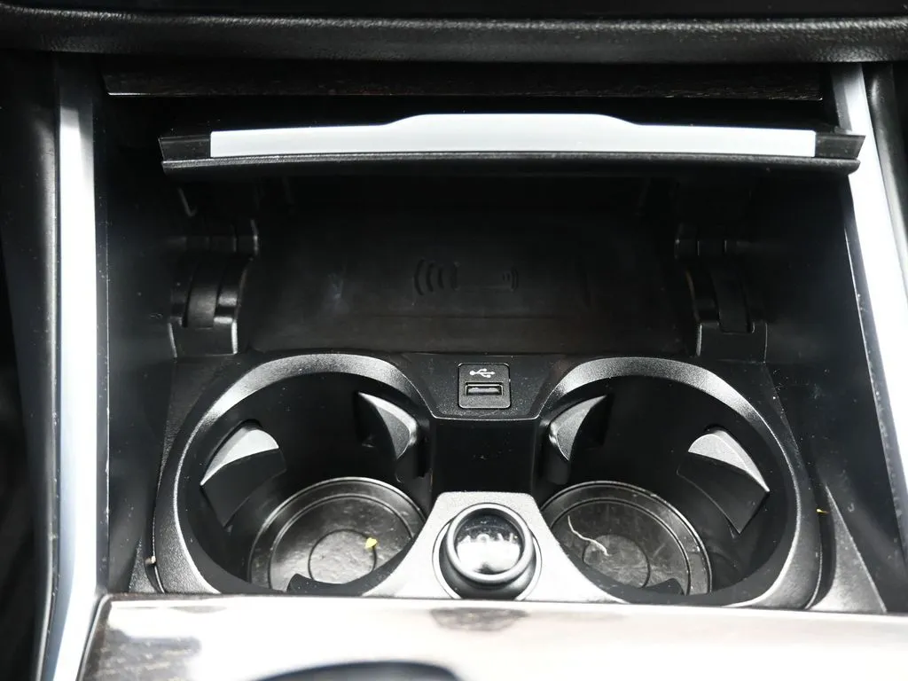2019 BMW 3 Series 330i - Photo 22