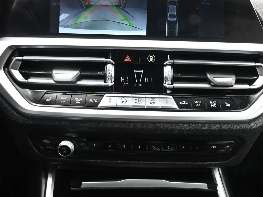 2019 BMW 3 Series 330i - Photo 21