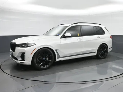Another view of 2022 BMW X7 xDrive40i for sale in Norfolk, VA at Sullivan Auto Trading Norfolk