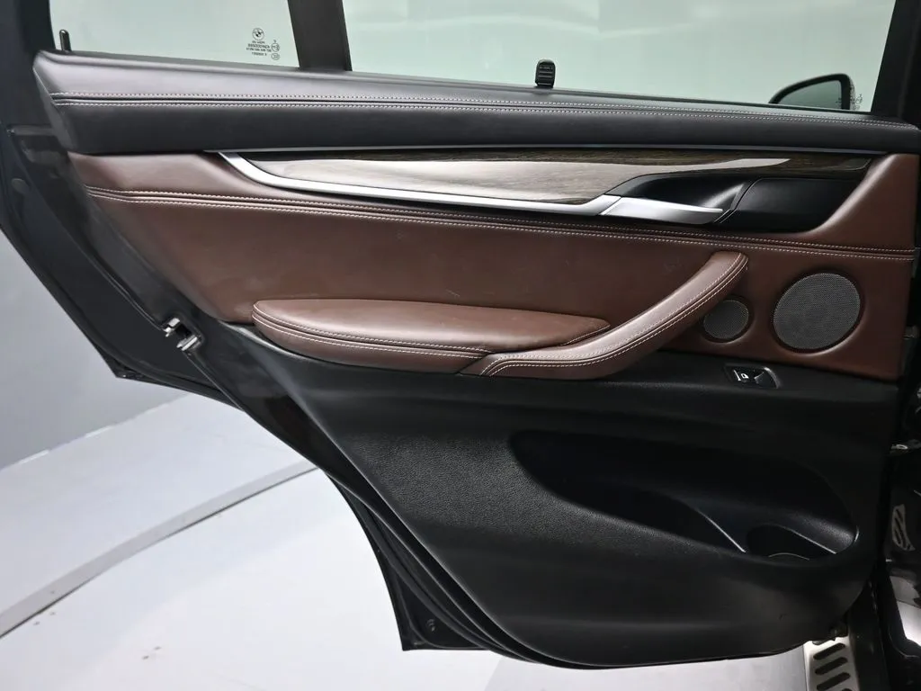 View 30