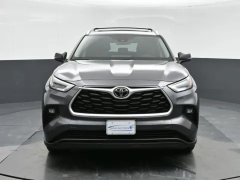 Photos of 2022 Toyota Highlander XLE for sale in Norfolk, VA at Sullivan Auto Trading Norfolk