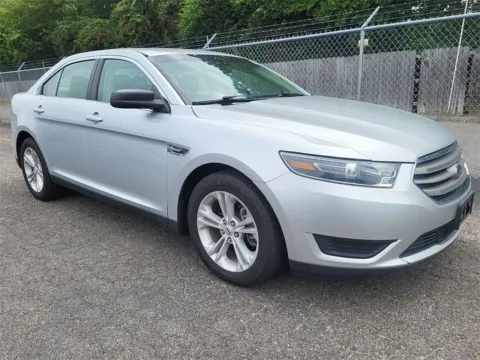 Photos of 2017 Ford Taurus SE for sale in Norfolk, VA at Sullivan Auto Trading Norfolk