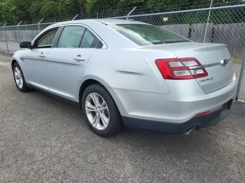More photos of 2017 Ford Taurus SE at Sullivan Auto Trading Norfolk, VA