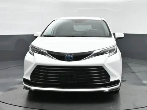 Photos of 2021 Toyota Sienna LE for sale in Norfolk, VA at Sullivan Auto Trading Norfolk