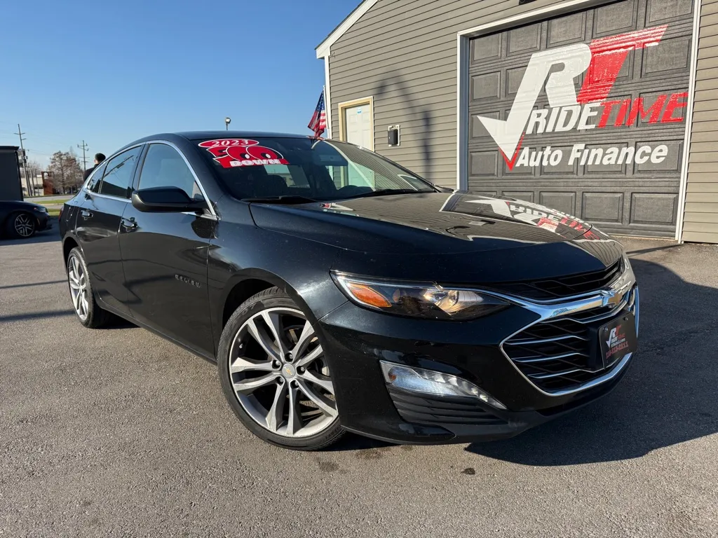 Black 2023 CHEVROLET MALIBU LT for sale in Crown Point, IN