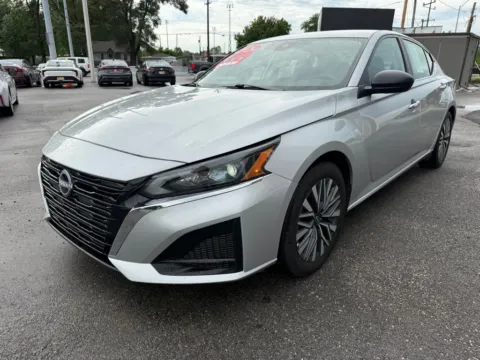 More photos of 2024 NISSAN ALTIMA 2.5 SV at Ride Time Auto Finance Crown Point, IN