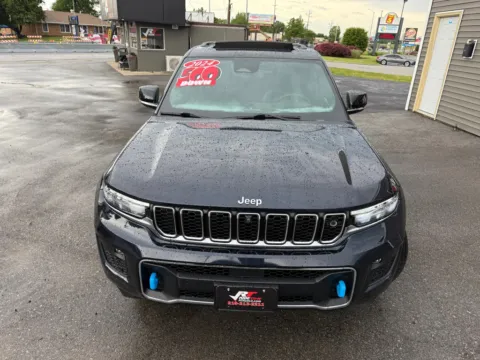 More photos of 2024 JEEP GRAND CHEROKEE OVERLAND 4XE at Ride Time Auto Finance Crown Point, IN