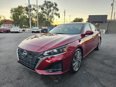 Another view of 2024 NISSAN ALTIMA 2.5 SL for sale in Crown Point, IN at Ride Time Auto Finance Crown Point
