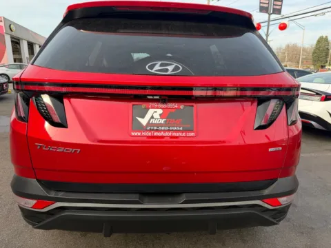 More photos of 2023 HYUNDAI TUCSON SEL at Ride Time Auto Finance Broadway, IN