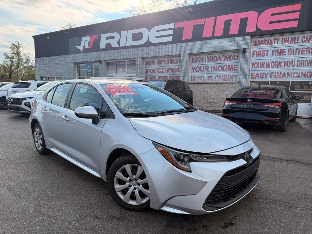 2024 Toyota Corolla LE