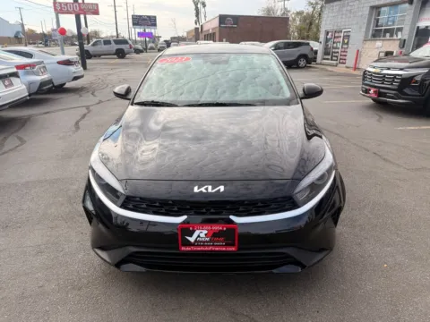 More photos of 2023 KIA FORTE LX at Ride Time Auto Finance Broadway, IN
