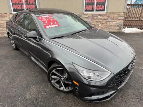 More photos of 2022 HYUNDAI SONATA SEL PLUS at Ride Time Auto Finance Merrillville, IN