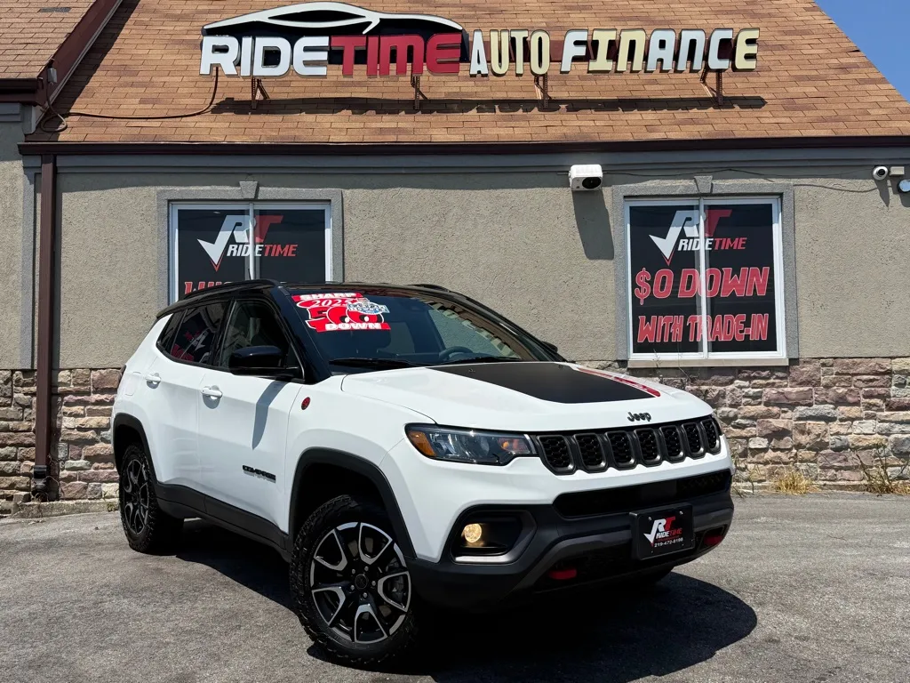 White 2025 JEEP COMPASS TRAILHAWK - 4X4 for sale in Merrillville, IN