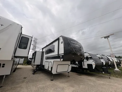 White 2026 EAST TO WEST AHARA 385DS for sale in Gulfport, MS