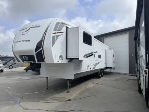 Another view of 2026 FOREST RIVER CARDINAL 35FL for sale in Gulfport, MS at County Line Campers