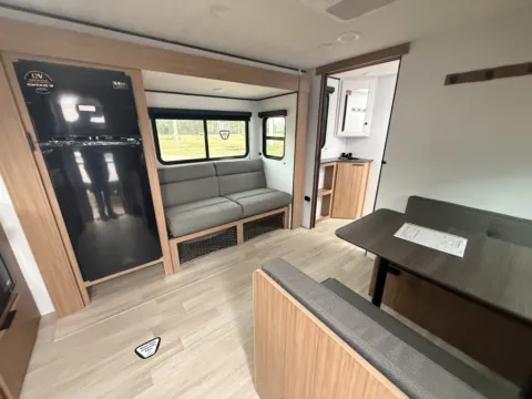 Photos of 2026 KEYSTONE PASSPORT 210RKC for sale in Gulfport, MS at County Line Campers
